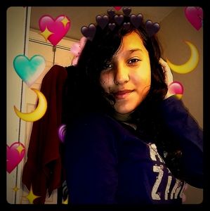 Meet your Posher, Briana